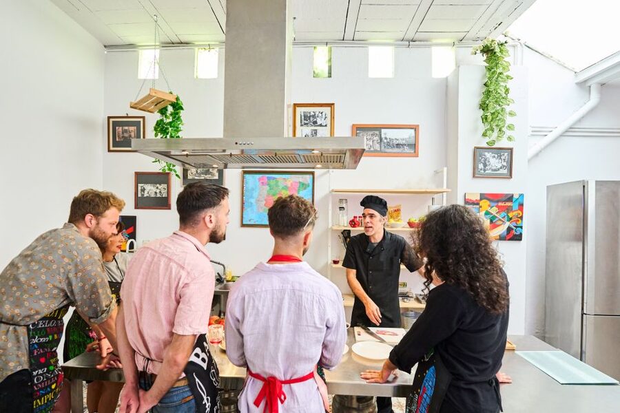 Barcelona: Paella Cooking Class with Market Visit and More - Location and timing: the easiest way to fit this into your day