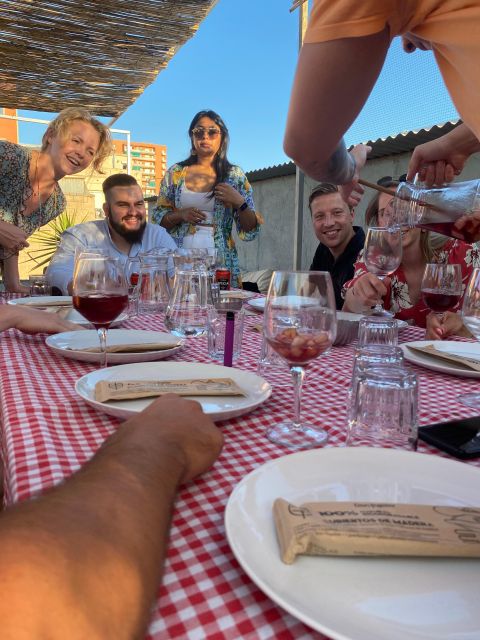 Barcelona: Rooftop Paella Cooking Class with Sangria - Rooftop reality: sun, comfort, and weather