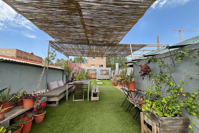 Barcelona Rooftop Paella Cooking Class with Sangria & Local Host - Vegetarian Paella and Allergy Options That Actually Help