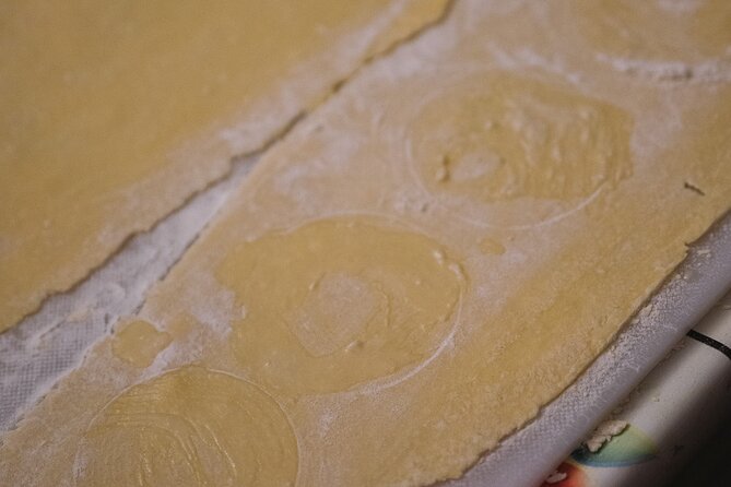 Bari: Pasta and Tiramisu Cooking Class with Wine - Fresh pasta: fettuccine, ravioli, and the pasta machine moment