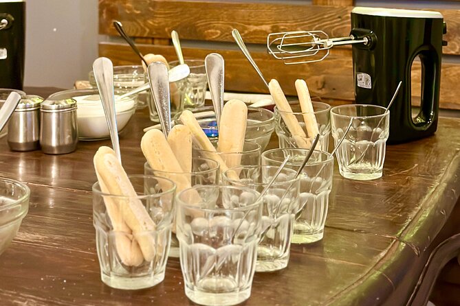Bari: Pasta and Tiramisu Cooking Class with Wine - Location: easy to fit into an actual Bari day
