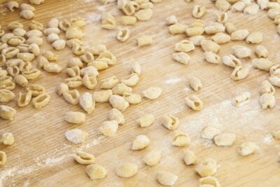 Bari: Pasta & Tiramisu Cooking Class at a Local's Home - Cesarine Hosts in Bari: What the Network Feels Like