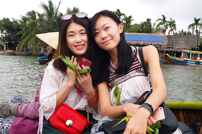 Basket Boat and Cooking Class Experience - Entering Cam Thanh on a Bamboo Thung Chai Basket Boat