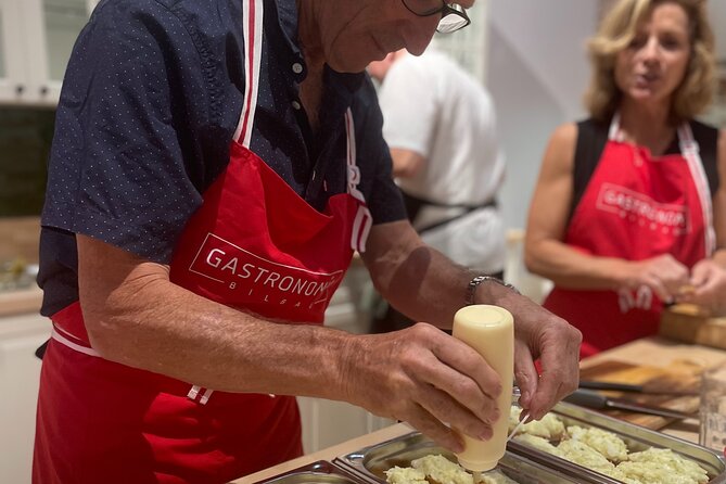 Basque Pintxos and Tapas Cooking Class in Bilbao - The open bar and the Basque ingredient angle you should pay attention to