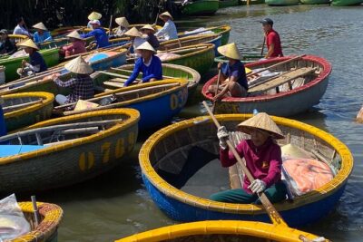 Bay Mau Cooking Class with Market Tour and Basket Boat Ride - Market tour: picking the ingredients that shape your meal