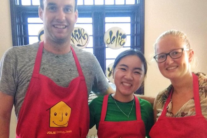 Best cooking class in Hoi An with Jolie (JHA3) - The fun stuff: piano and guitar in the middle of a meal