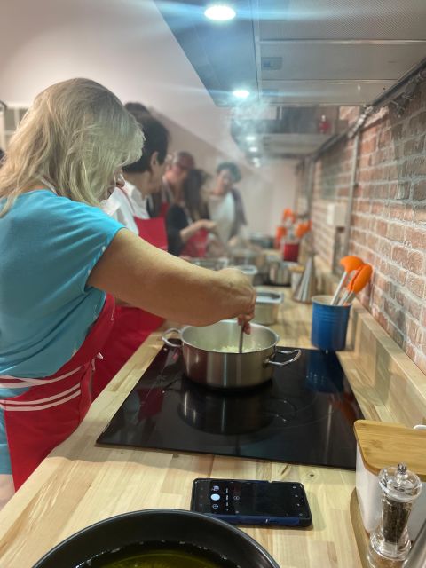 Bilbao: Basque Pintxos and Tapas Cooking Class - In the kitchen with Mikel: friendly coaching, real prep work