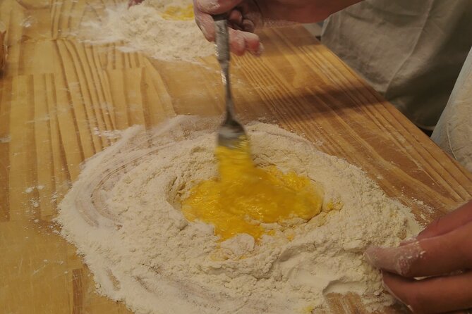 Bologna on the plate, Cooking Class with Alessia - Tortelloni with sage butter: why this one feels distinctly regional