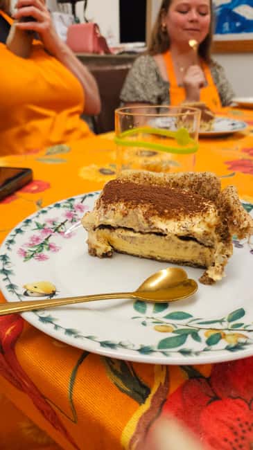 Bologna: Pasta Cooking Class, Ragu & Wine with Local Host - After-Class Meal Extras: Bread, Rice Cake, and More Wine
