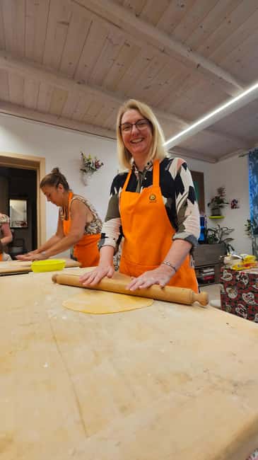 Bologna: Pasta Cooking Class, Ragu & Wine with Local Host - Price and Value: Does $79 for 3 Hours Make Sense?
