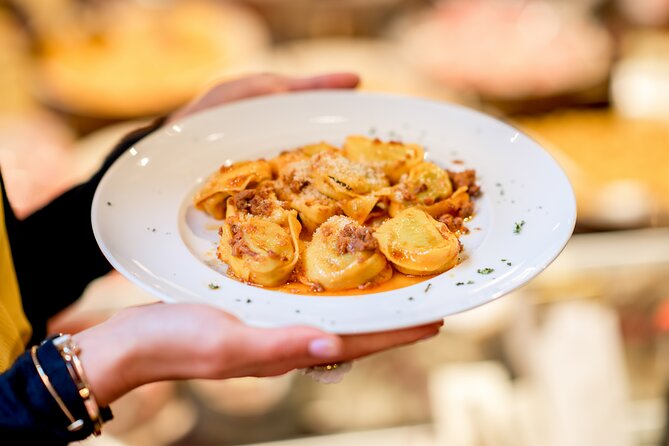 Bologna: Tagliatelle & Ragù Home Cooking Class with wine - Key highlights you’ll care about