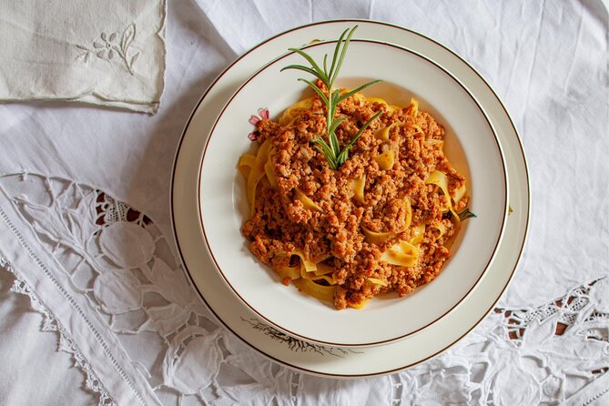 Bolognese Cooking Class with Margherita in the Historic Center - Wine and meal pacing: how it feels in practice