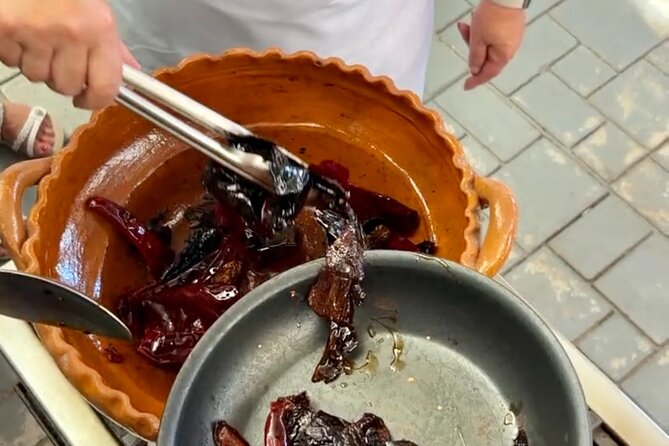 Cabo San Lucas Mexican Cooking Class Experience and Local Markets - Lunch, beverages, and the margarita factor
