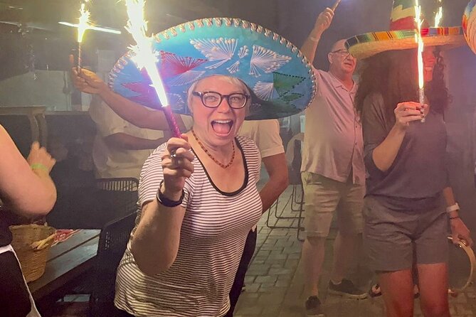 Cabo San Lucas Taco Fiesta: Cooking, Dancing and Mixology Class - Cabo San Lucas warm-up: salsa origins and live music that gets you moving