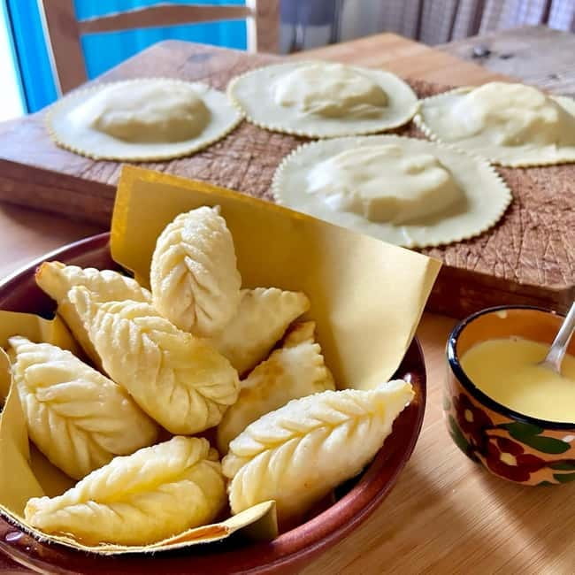 Cagliari: Cooking Class - Sardinian sweets and how the menu stays tied to the market
