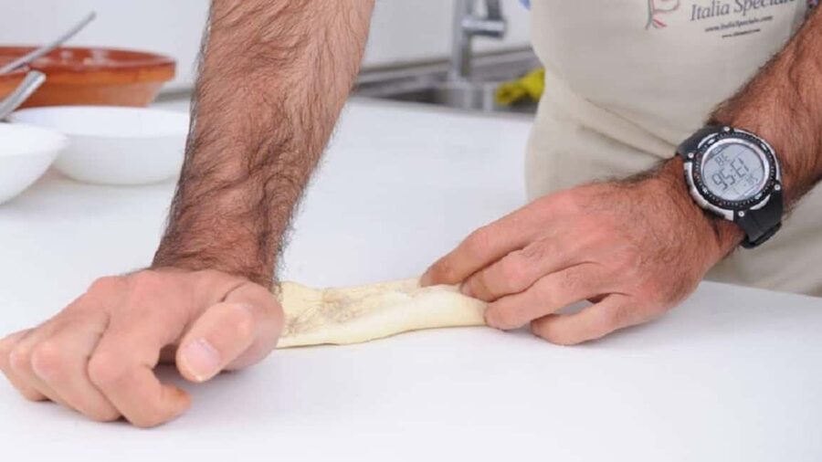 Cagliari: Sardinian Cooking Class with Meal and Drinks - From Resting Dough to a Proper Seal: What You Actually Learn