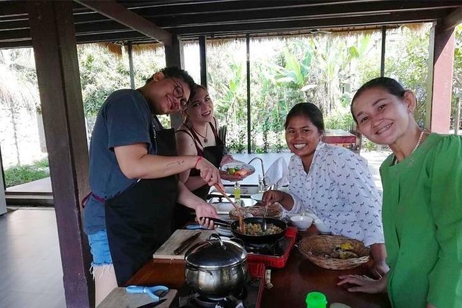 Cambodian Private Cooking Class at a Local's Home - Transfers by tuk-tuk (Romork): small detail, big relief