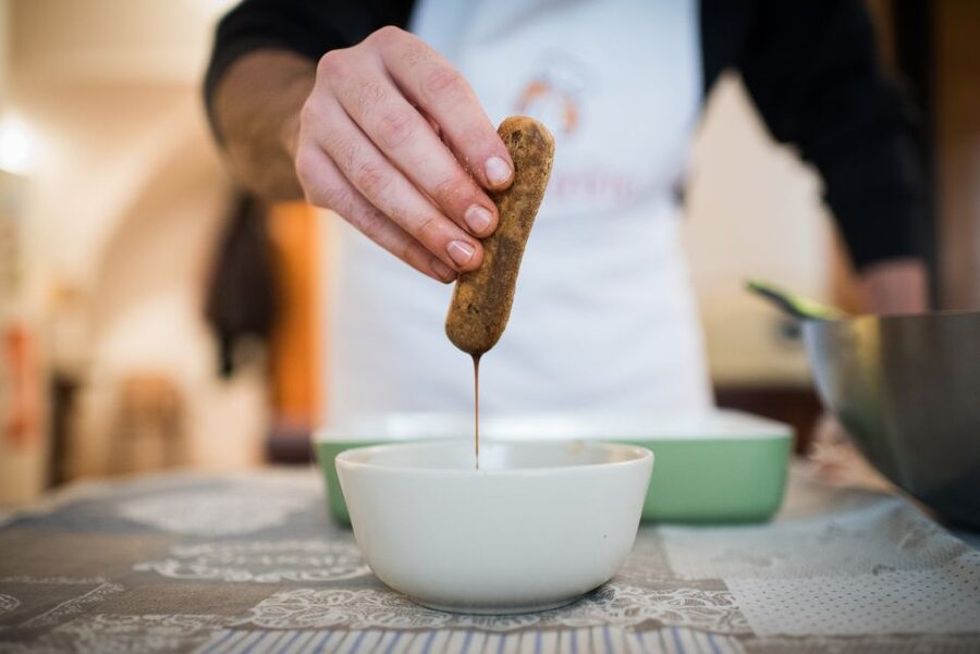 Catania: Pasta & Tiramisu Cooking Class at a Local's Home - Your aperitivo warm-up: prosecco and nibbles first