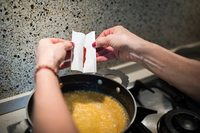 Cesarine: Cooking Class with tasting at Local's Home in Milan - From Le Cesarine to a full meal: how the 3 hours flow