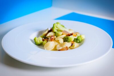 Cesarine: Home Cooking Class & Meal with a Local in Bari - What you’ll actually cook: Bari and Apulia classics