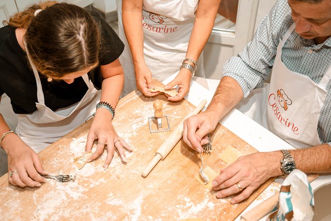 Cesarine: Home Cooking Class & Meal with a Local in Sorrento - Key things I’d circle before booking