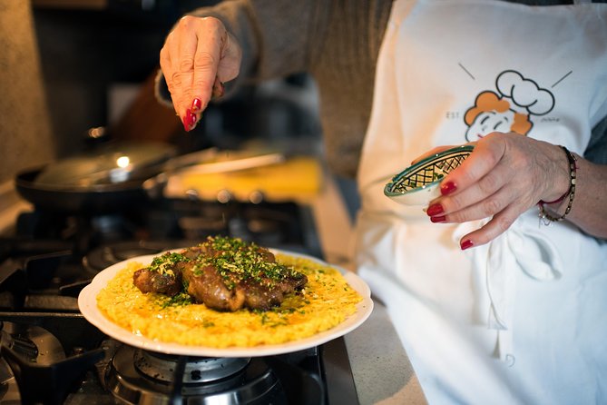 Cesarine: Market Tour & Cooking Class at Local's Home in Milan - Hosts and Group Feel: English-Friendly, Private, and Comfort-Focused