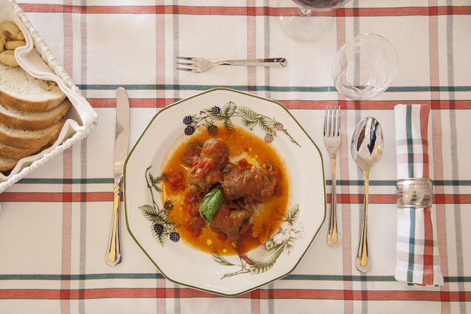 Cesarine: Market Tour & Home Cooking Class in Bari - Price and value: what $223.57 buys you in Bari