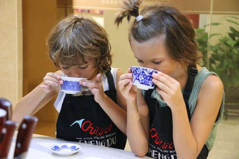 Chengdu: Cooking Class with Fresh Market Half Day Experience - Who Should Book This Chengdu Cooking Class