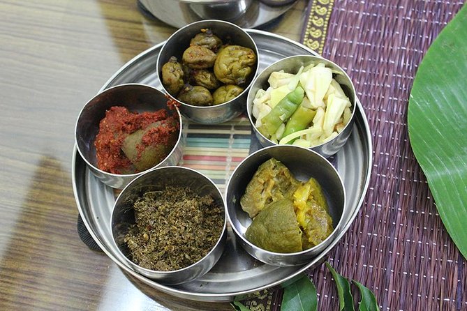 Chennai Super Market Tour and Cooking Class with a Fun Local - Walking to the Sastri Nagar Supermarket for Spices and Produce