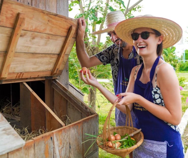 Chiang Mai: Authentic Cooking Class with Market & Farm Visit - Khao Soi and Curry Paste: Two Skills Worth Showing Off