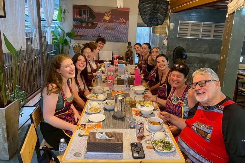 Chiang Mai: Cooking Class with Market and Pickup - Welcome drink, snack, and getting set up in Daddy’s Kitchen