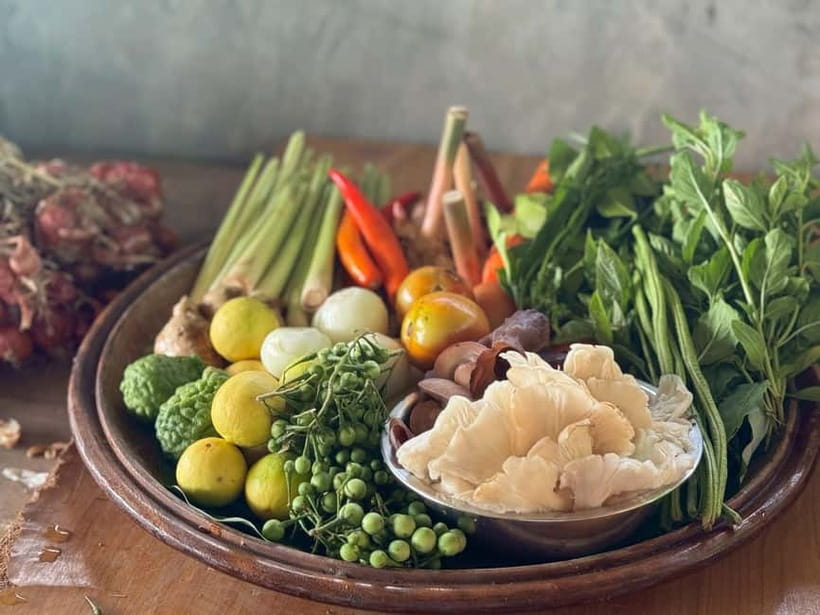 Chiang Mai: Cooking Class with Market Tour and Pickup - How the market tour changes your cooking