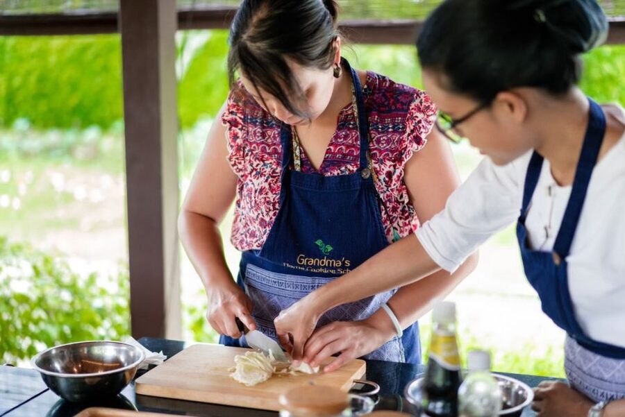 Chiang Mai: Local Northern Thai Cooking Class at Grandma's - Price and Value: Is $48 Fair for This Much Hands-On?