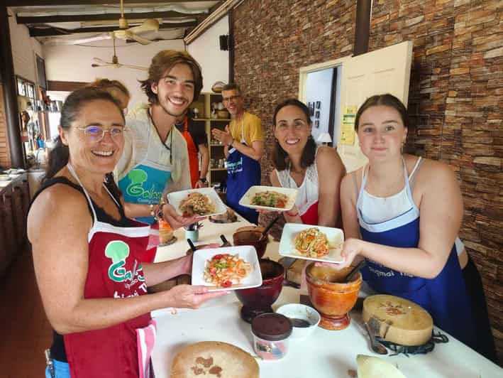 Chiang Mai: Morning Cooking Class with Market Visit - Key highlights you’ll feel right away