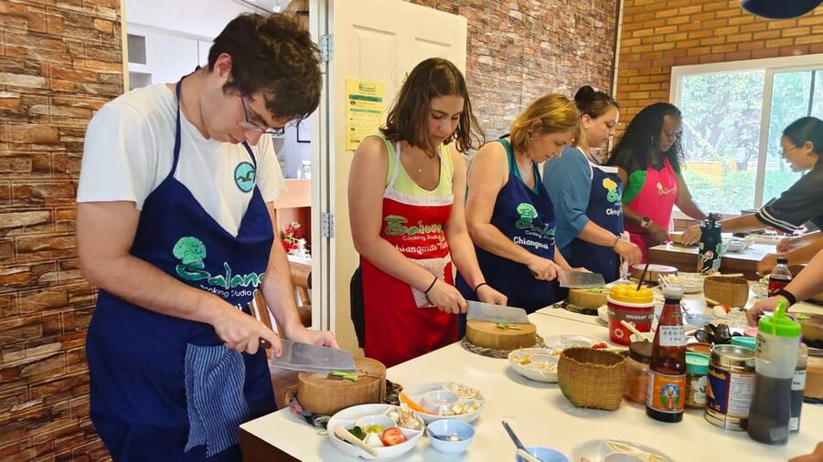 Chiang Mai: Morning Cooking Class with Market Visit - Price and value: what $41 really covers (and what doesn’t)