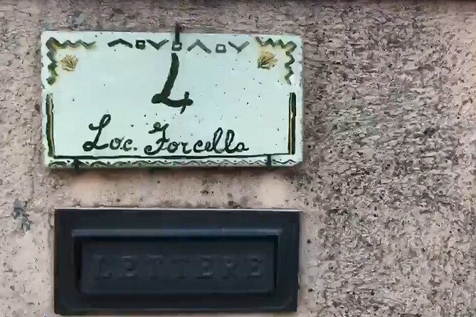 Colorful Tagliatelle & Walnut Ravioli – Home Cooking in Spoleto - Walnut Ravioli: Filling, Sealing, and Avoiding Common Mistakes