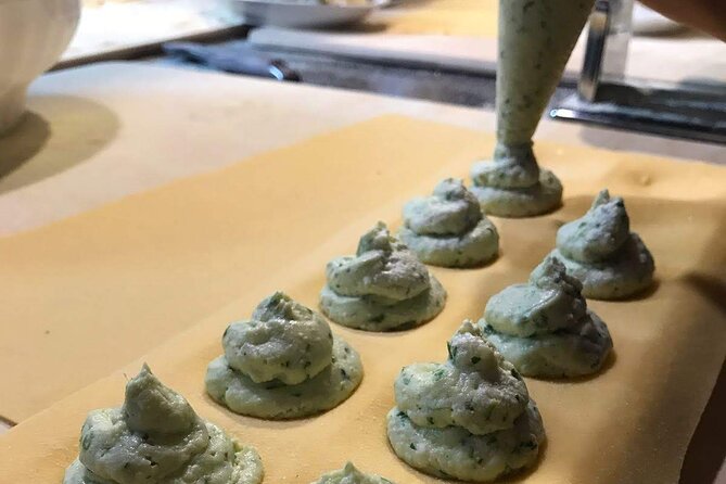Colorful Tagliatelle & Walnut Ravioli – Home Cooking in Spoleto - From Dough to Tagliatelle: The Step-by-Step Cooking Flow