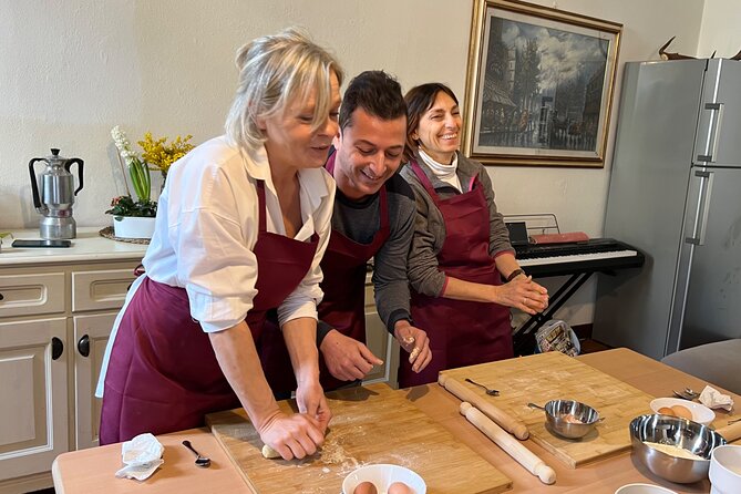 Como cooking class - Pasta and Tiramisu - Meet Marco on Via Antonio Magni in Como