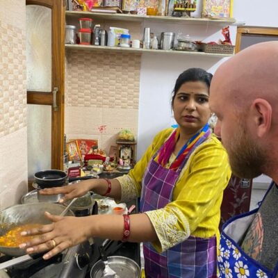 Cooking class and dinner with Rekha family with full meals - The 3-Hour Flow: From Welcome Drink to Full Dinner