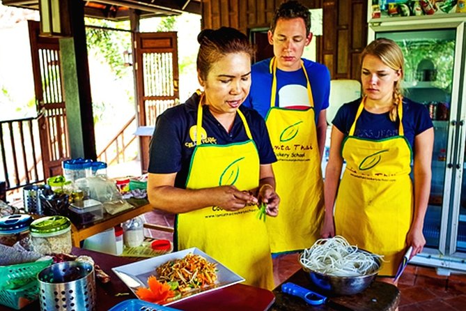 Cooking Class and Market Tour at Lanta Thai Cookery School on Koh Lanta - Eating Together and Taking Home Real Keepsakes