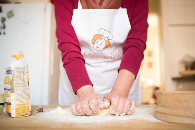 Cooking class at a Cesarina's home with tasting in Siracusa - The Syracuse menu you’ll actually eat: pasta alla Siracusana style