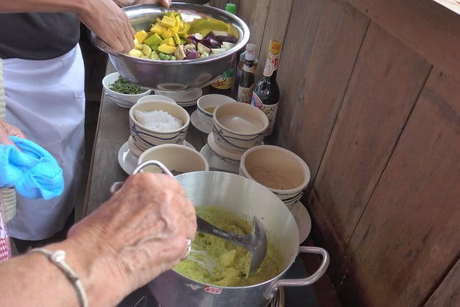 Cooking Class at La Plantation - La Plantation in Kampot: why the pepper farm matters