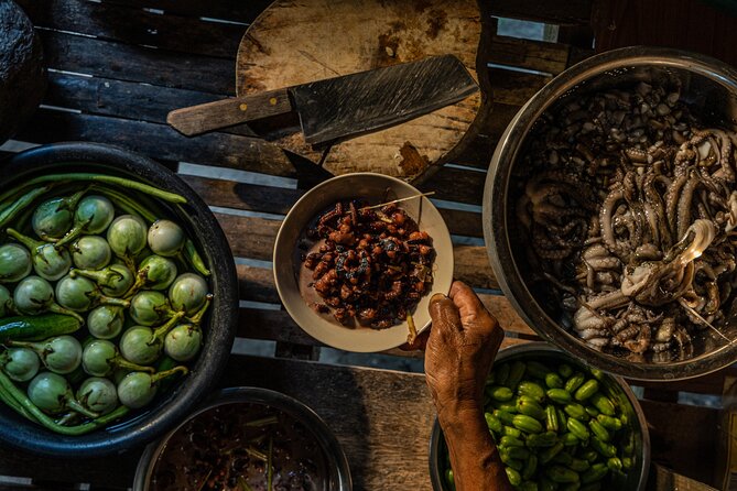 Cooking Class by Samui Native Instructor Geng and O Family - Cooking 4 menus plus dessert: learn by doing, not watching