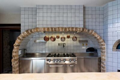 Cooking class: Cooking Sicilian dishes - Guido and the chef team: what happens once you sit down