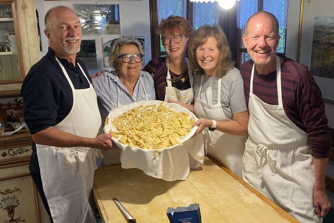 Cooking class Cortona - A hilltop villa cooking class with real Tuscan atmosphere