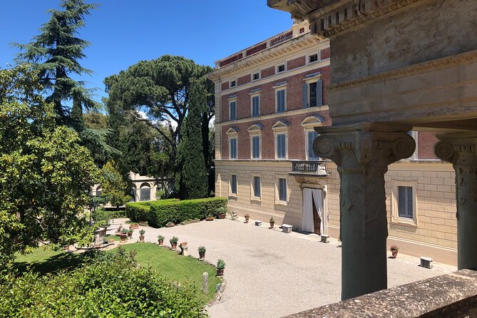 Cooking Class in a historical Palace in Siena Provence - Take home extra portions (the part that turns it into a meal later)