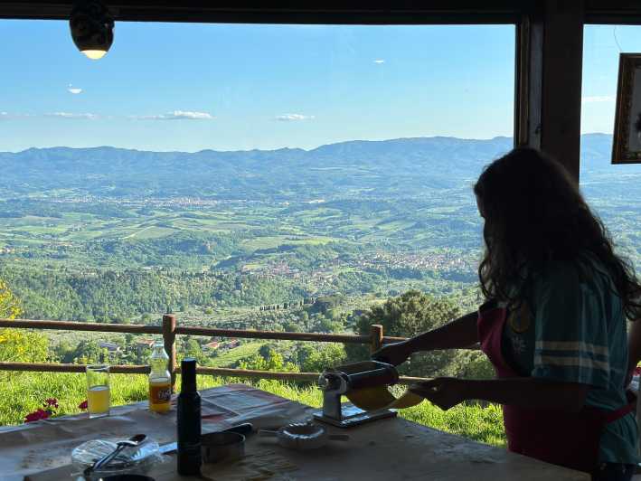 Cooking class in a private medieval village - A Medieval-Tuscan Village Kitchen With Real Country Relaxation