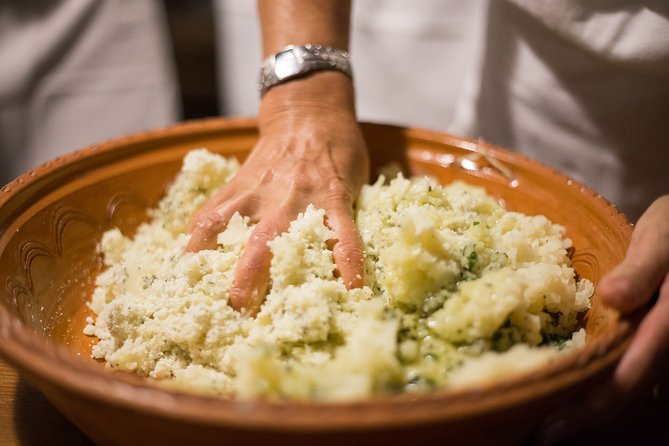 Cooking Class in a Secret Courtyard - Culurgiones (Sardinian Pasta) - La Corte del Carrubo in Lanusei: the “secret courtyard” feeling