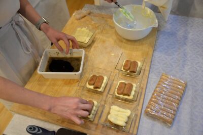 Cooking class in a Trullo near Polignano - The pasta lesson: orecchiette or capunti, made by hand