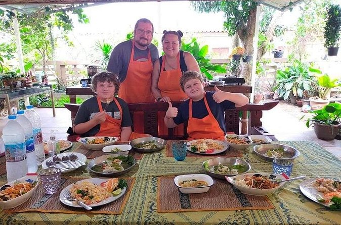 Cooking Class in Ko Samui for Small Group - Timing and Logistics: 9am vs 4pm Pickup